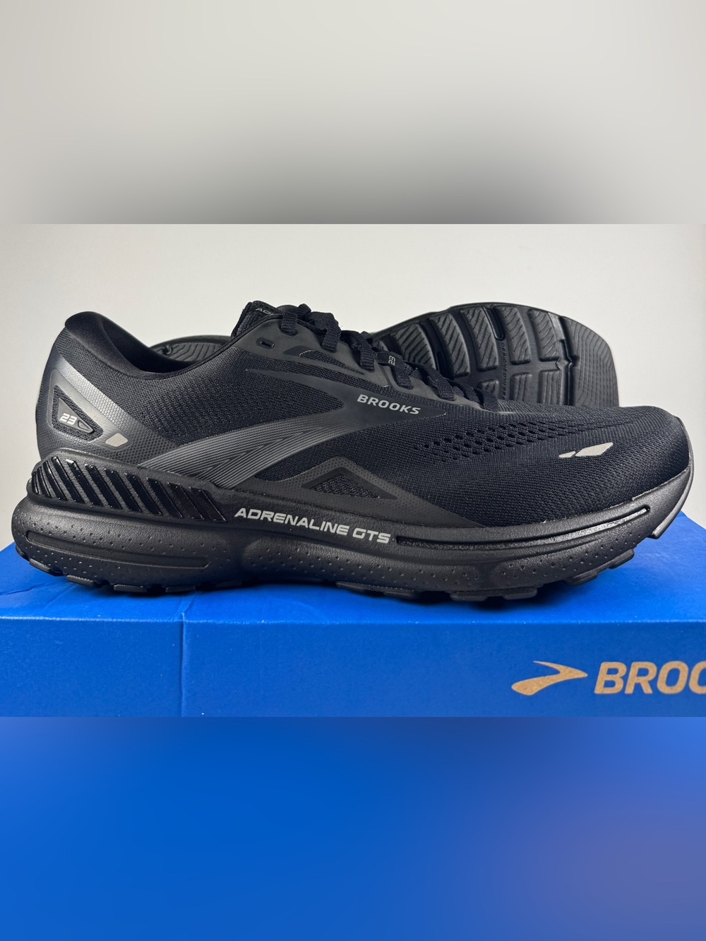 Brooks Adrenaline GTS 23 Shoes Mens 12 2E Wide Black Mesh Running Sneakers